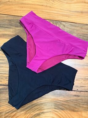 Set of 2 Women's Bikini Bottoms - Hot Pink & Black, Medium